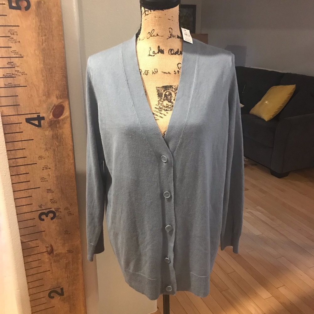 New with tags light blue sweater vest New!